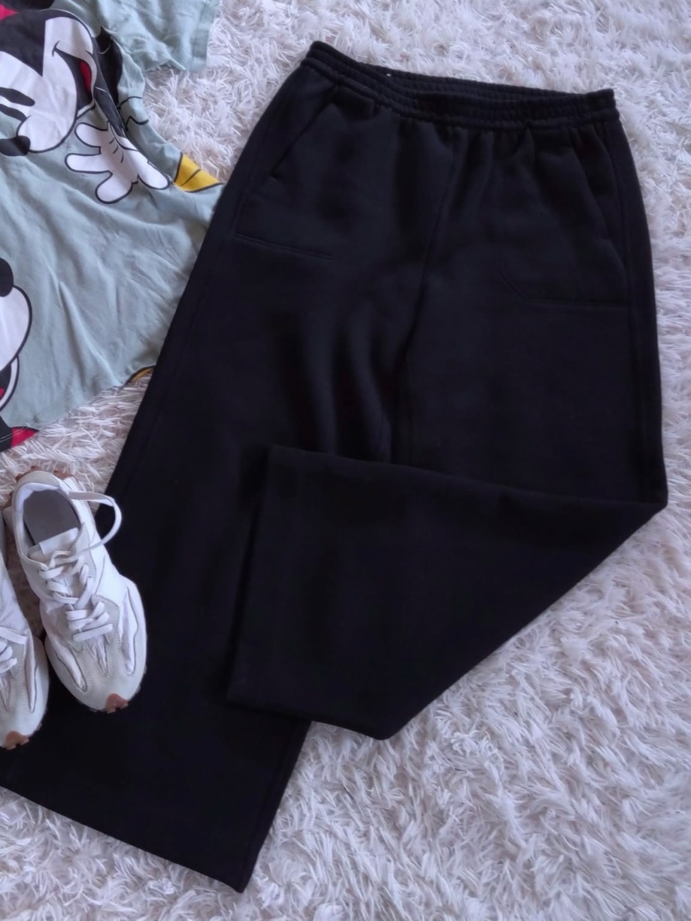 Banana Republic Black Elastic-Waist Jogger Pants